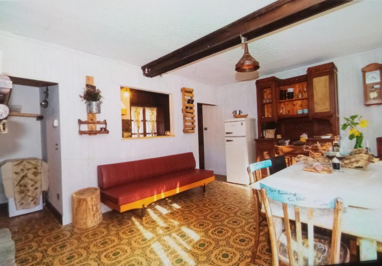 Вилла Casa Delle Foglie Sussurranti Асти Экстерьер фото